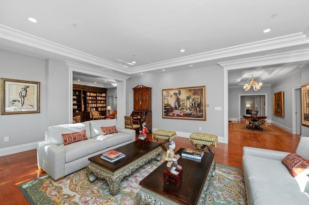 House in Brookline, Massachusetts, United States 4 - 17990652