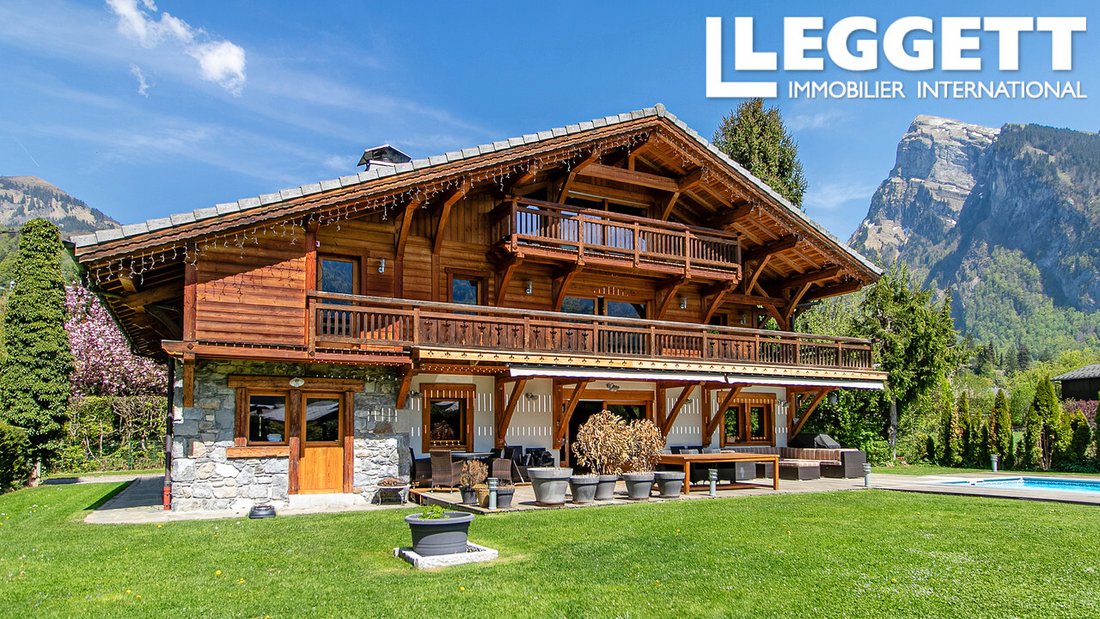 Chalet in Samoens, Auvergne-Rhône-Alpes, France 2 - 17989293