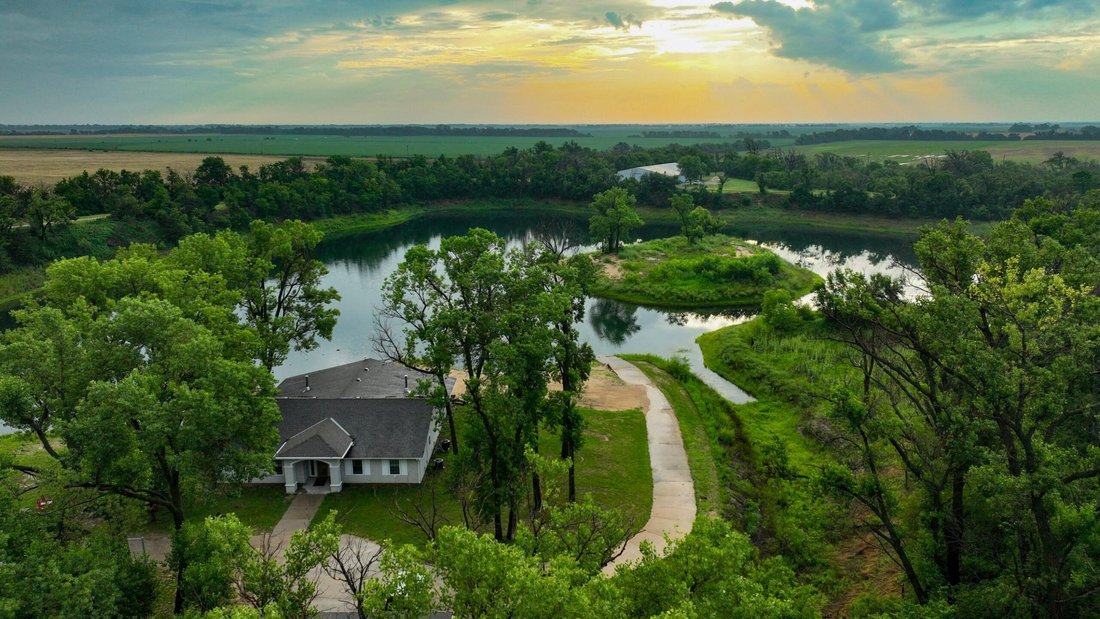 House in Burrton, Kansas, United States 1 - 16368293