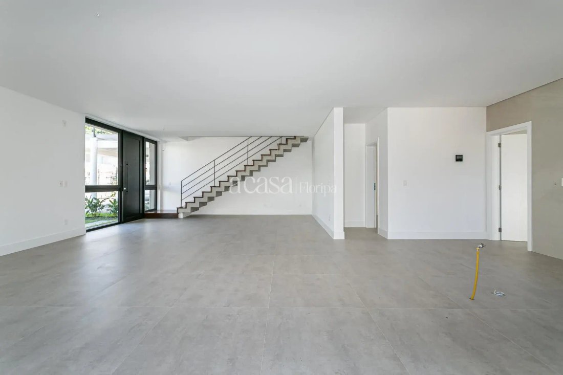 Condo in Florianópolis, State of Santa Catarina, Brazil 4 - 17986501