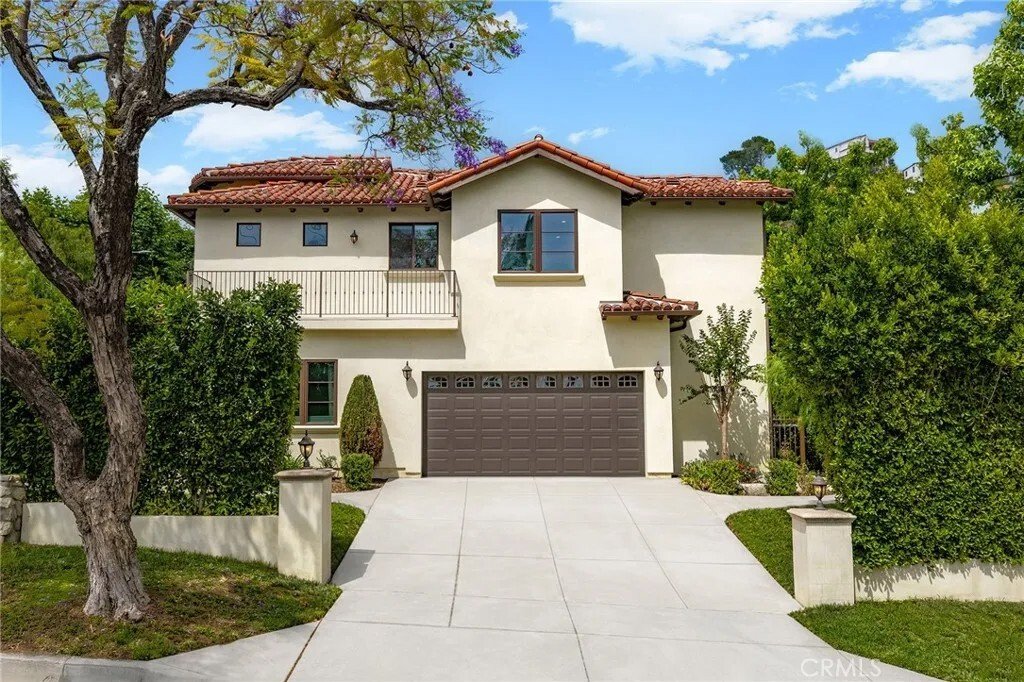House in Burbank, California, United States 3 - 17985196