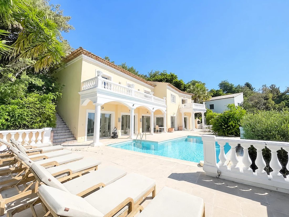House in Le Grand Duc-Minelle, Mandelieu-la-Napoule, France 1 - 17986192