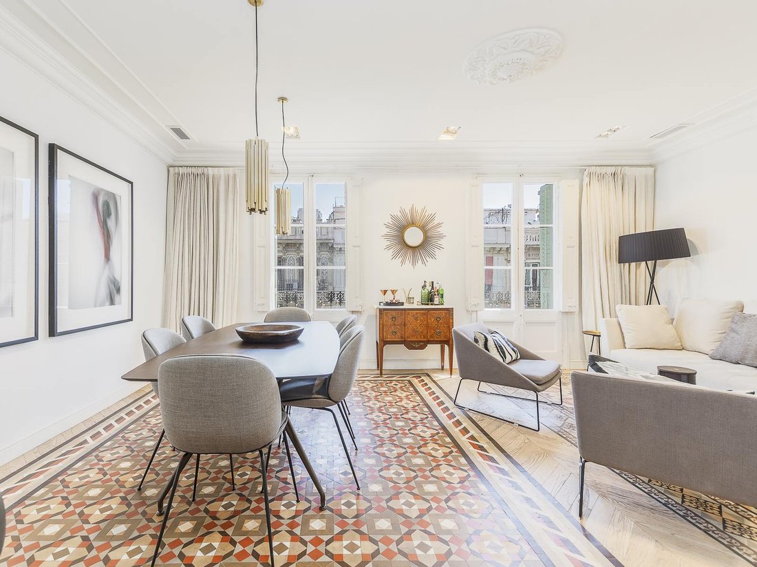 Apartment in Eixample, Barcelona, Spain 1 - 17984895