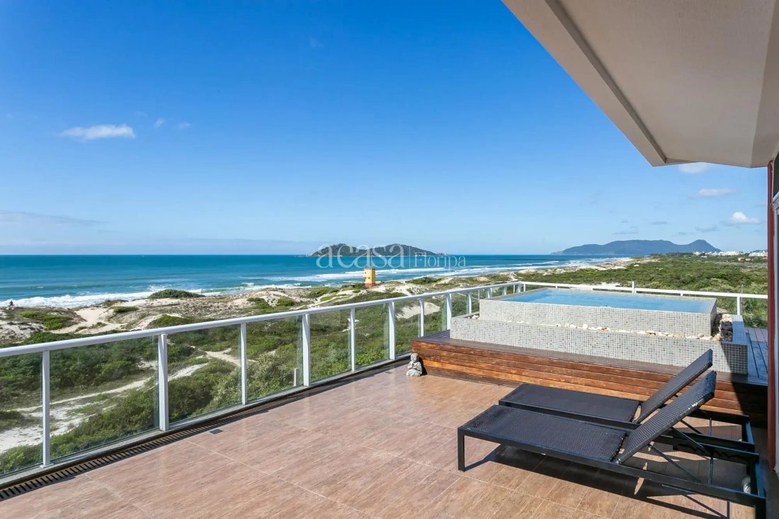 House in Florianópolis, State of Santa Catarina, Brazil 2 - 17986075