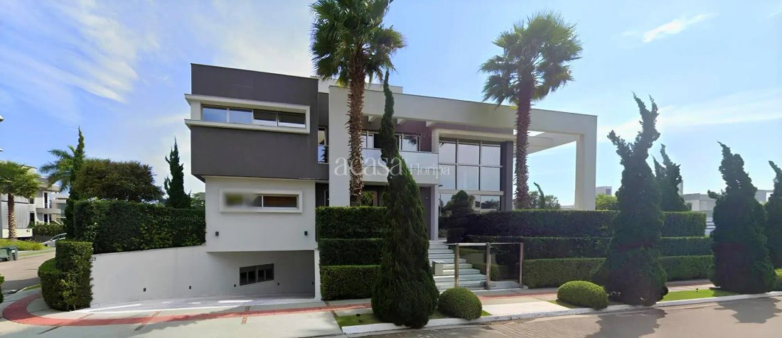 House in Florianópolis, State of Santa Catarina, Brazil 2 - 17986401
