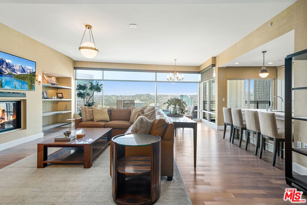 Condo in Los Angeles, California, United States 1 - 17987534