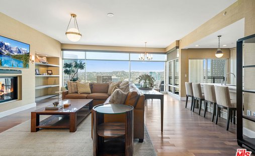 Condo in Los Angeles, California, United States 1