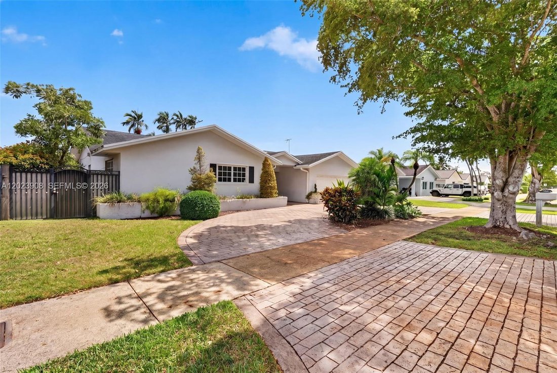 House in West Miami, Florida, United States 3 - 17987970