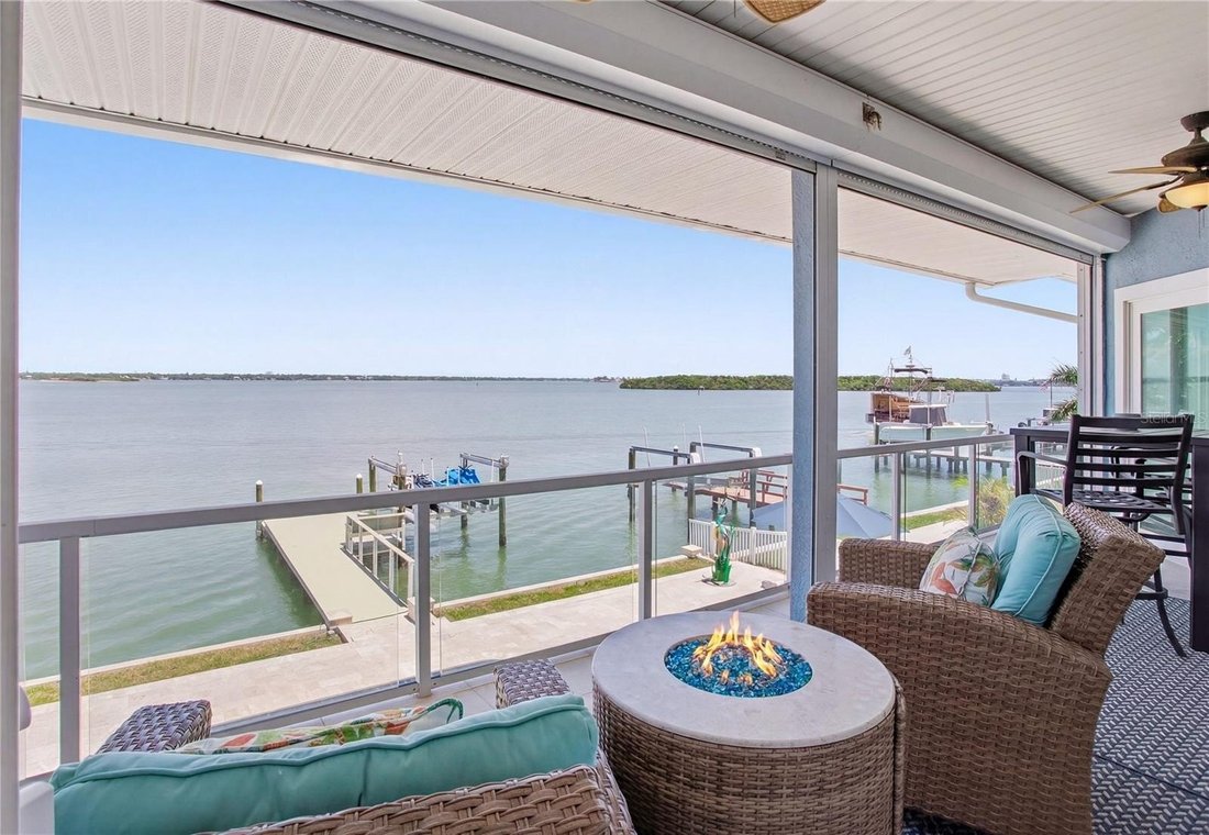 House in Madeira Beach, Florida, United States 3 - 17990402