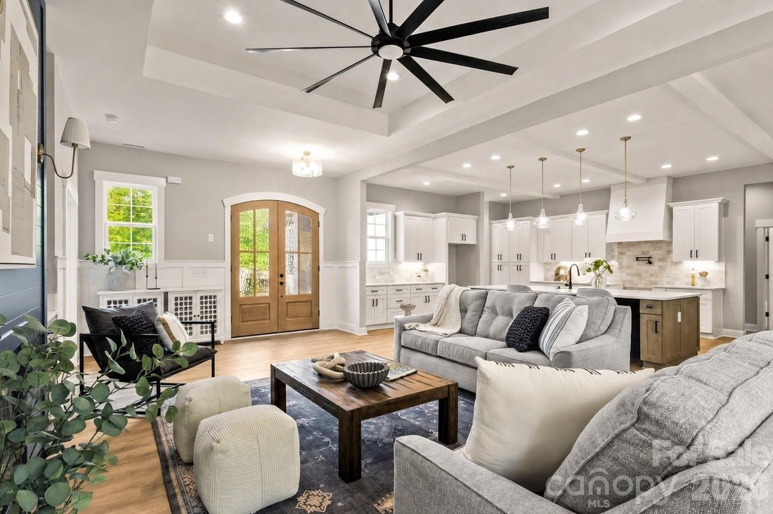 House in Clover, South Carolina, United States 4 - 17981010