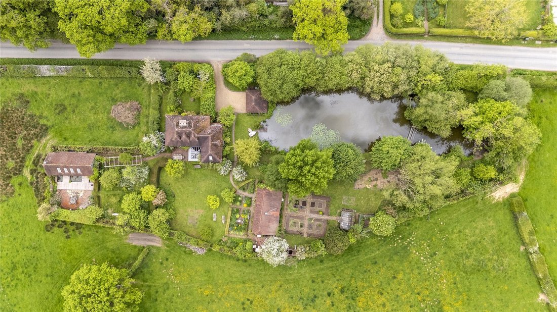 House in Isfield, England 1 - 17985594