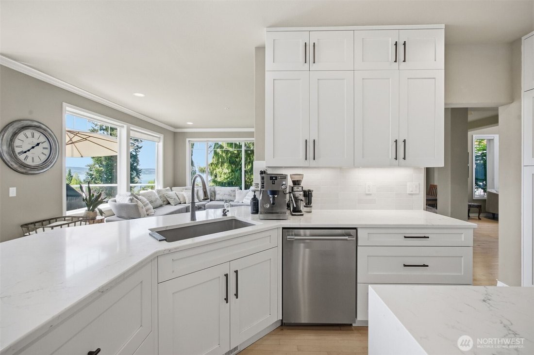 House in Everett, Washington, United States 4 - 17990645