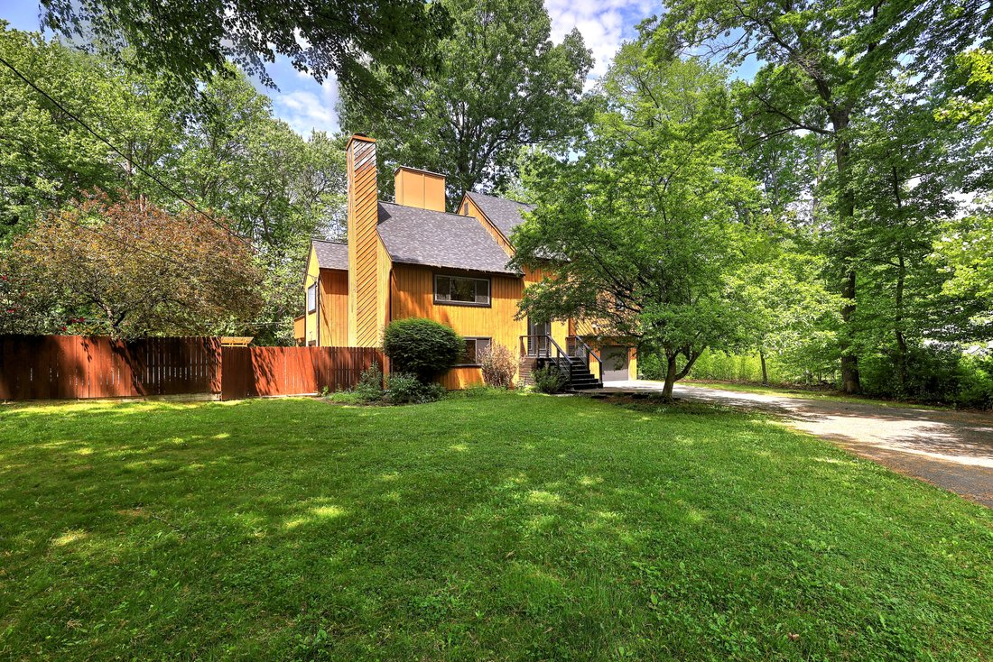 House in Stratford, Connecticut, United States 3 - 17984309