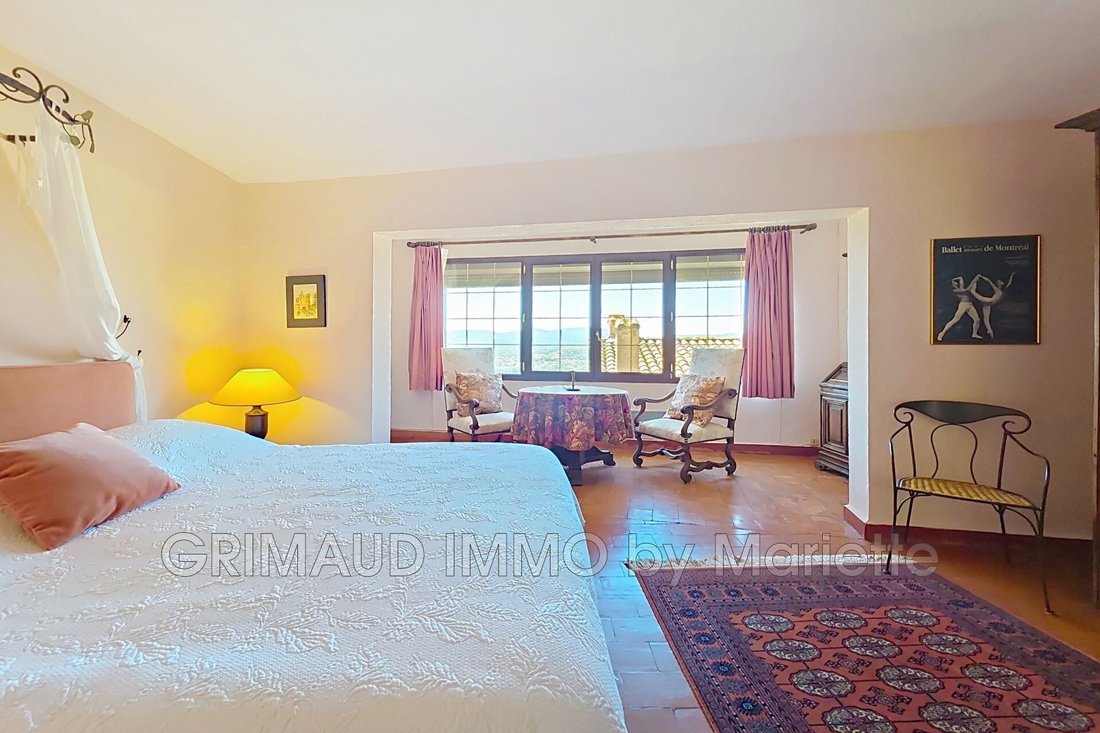 Villa in Grimaud, Provence-Alpes-Côte d'Azur, France 4 - 17235010