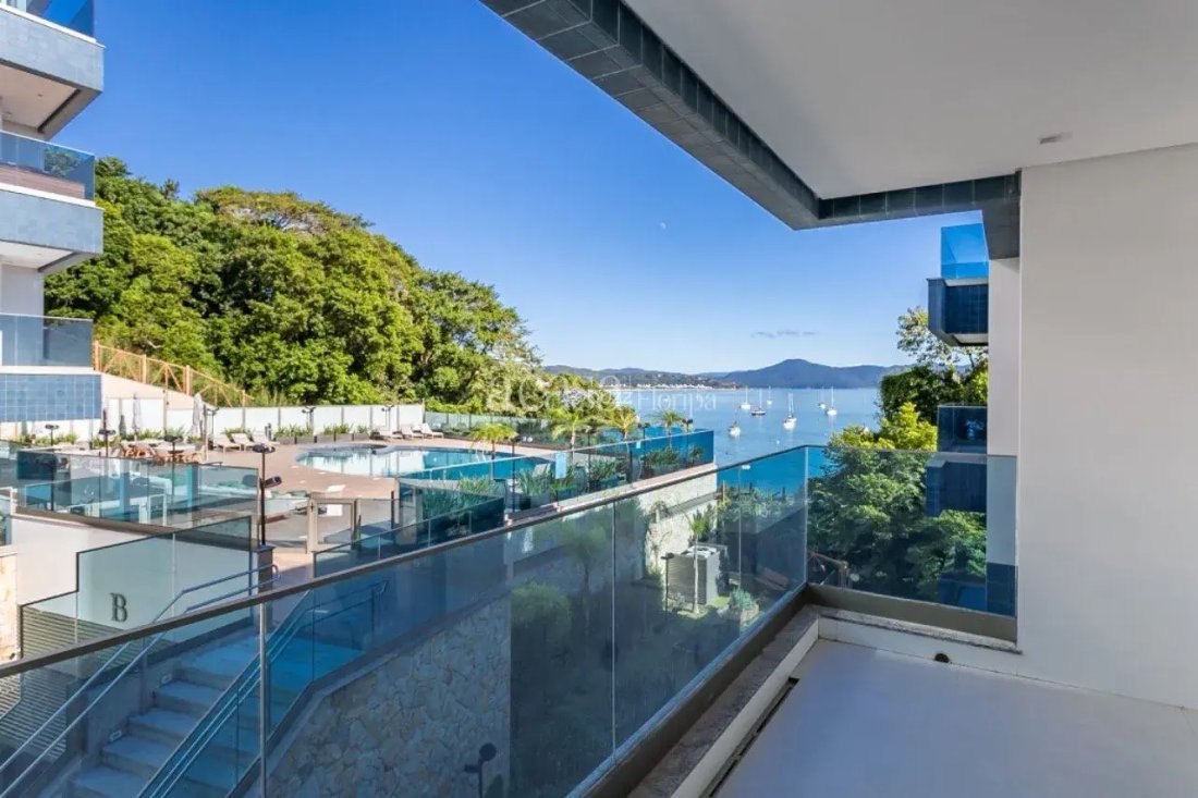 Apartment in Jurerê, State of Santa Catarina, Brazil 4 - 17985355