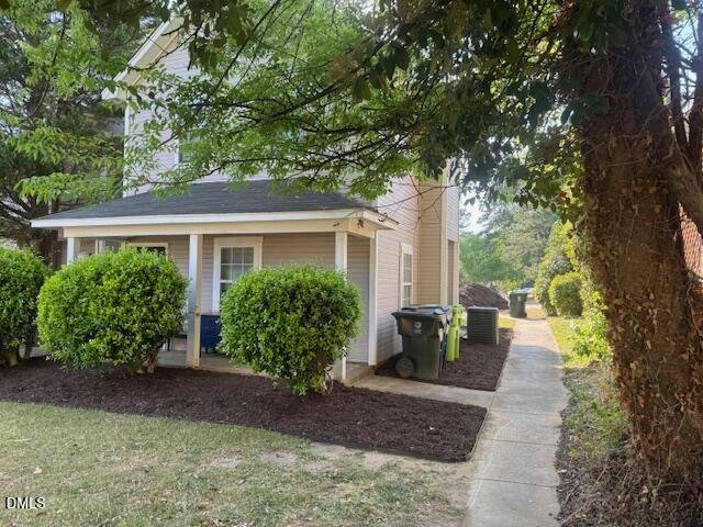 Raleigh, North Carolina, United States 2 - 17984679