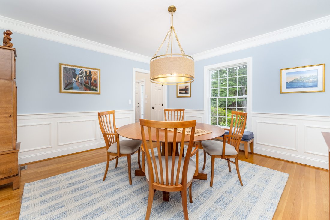 House in Avon, Connecticut, United States 4 - 17984195