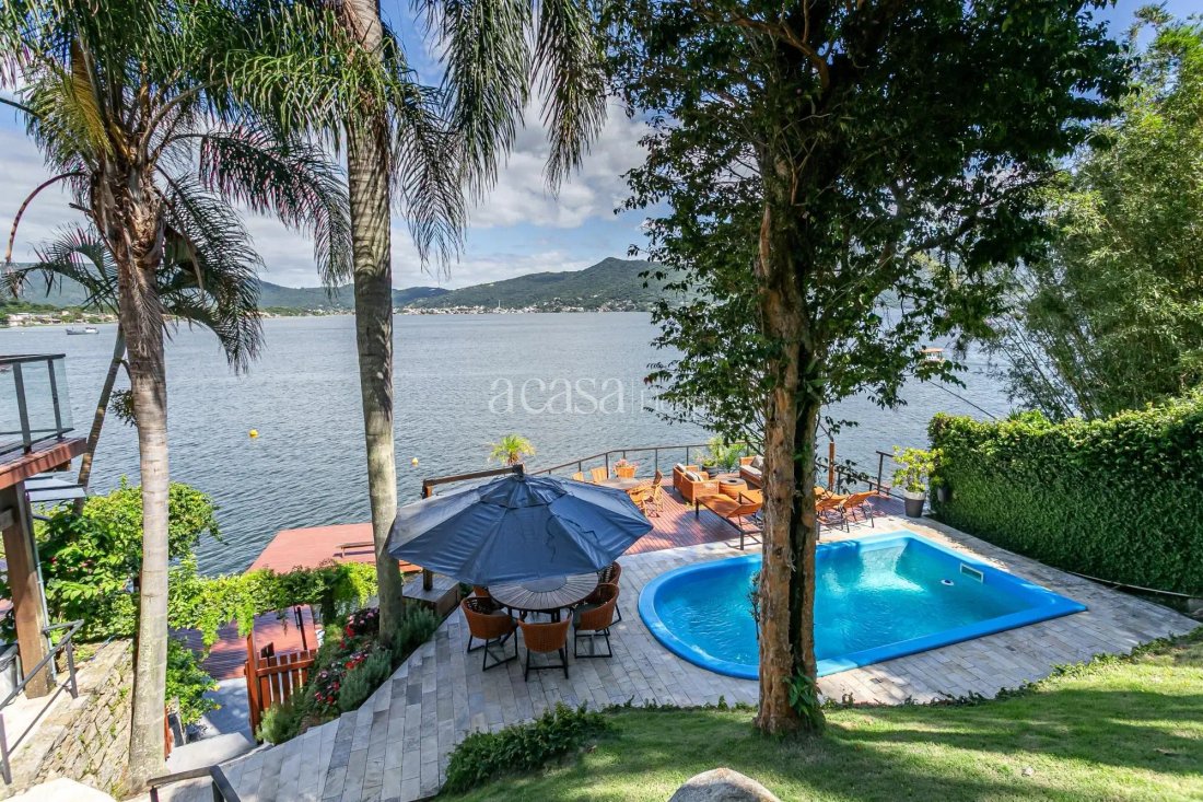 House in Florianópolis, State of Santa Catarina, Brazil 1 - 17986767