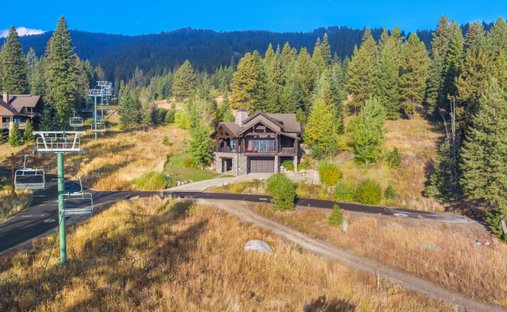 House in Donnelly, Idaho, United States 1