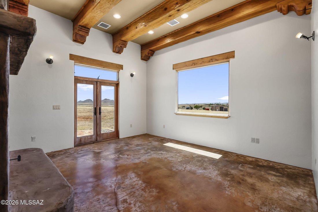 House in Elgin, Arizona, United States 4 - 17990261