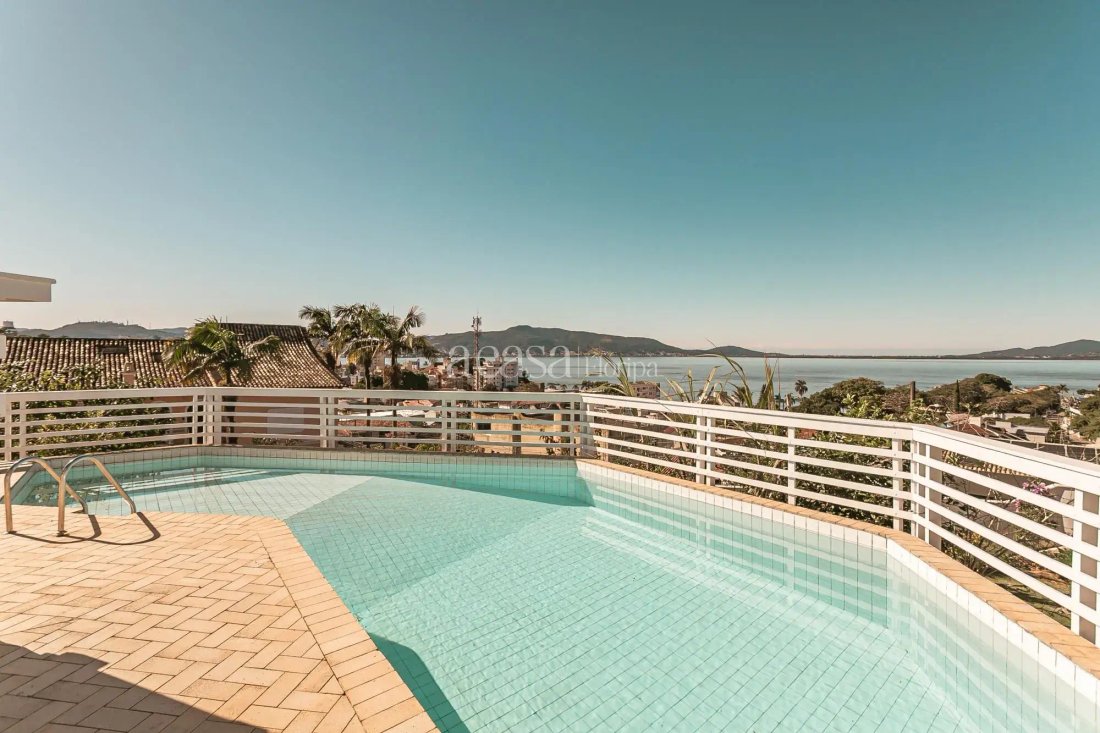 House in Florianópolis, State of Santa Catarina, Brazil 3 - 17984511