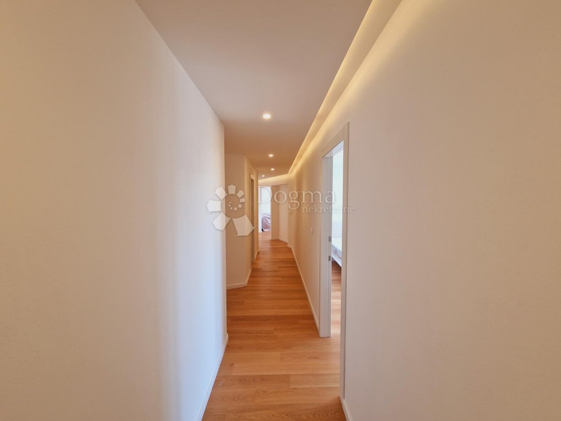 Apartment in Grad Opatija, Primorje-Gorski Kotar County, Croatia 5 - 17989404