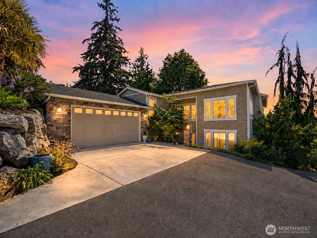 House in Everett, Washington, United States 1 - 17990645