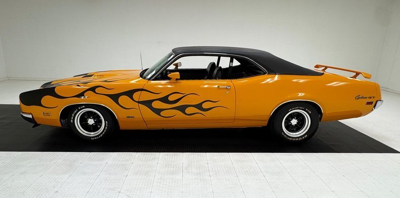 Coupe in Morgantown, United States 2 - 17989273