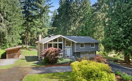 House in Carnation, Washington, United States 1