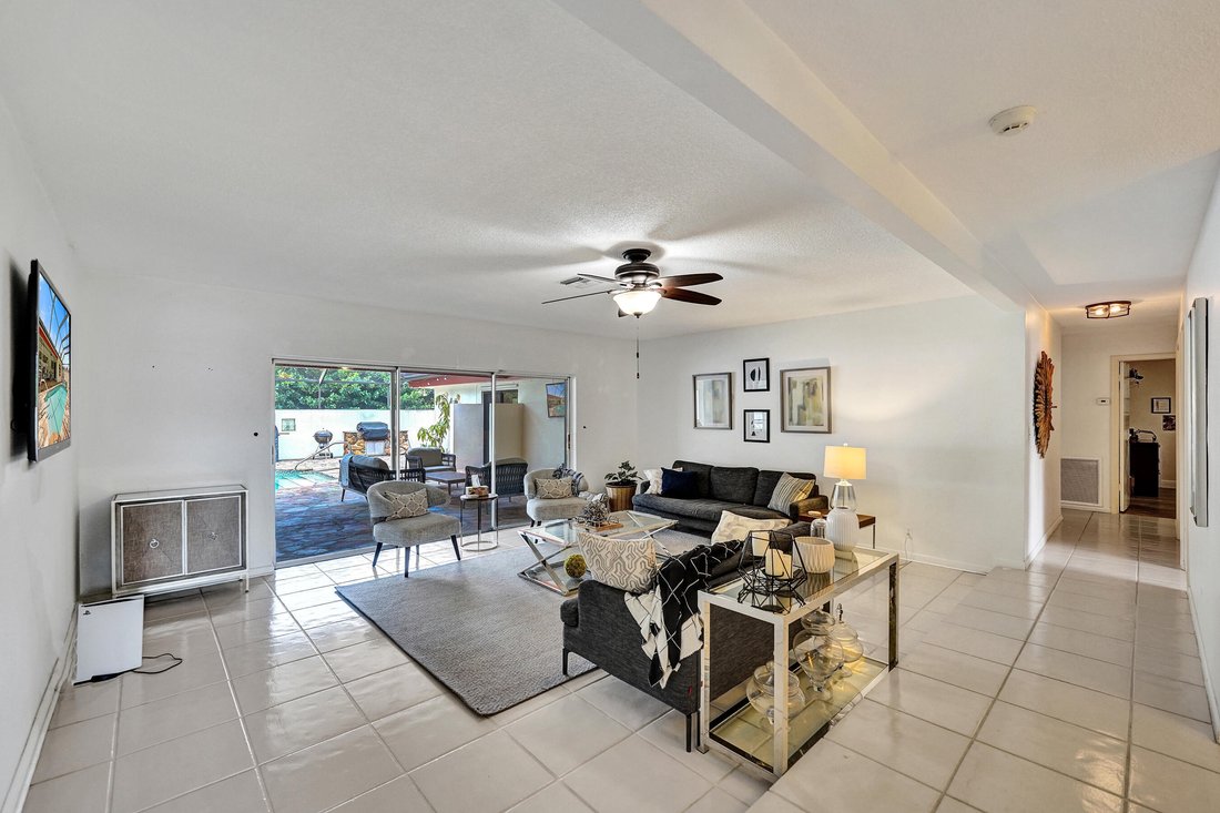 House in Plantation, Florida, United States 3 - 17988026