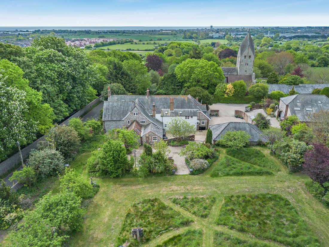 House in Cokeham, Lancing, England 1 - 17987735