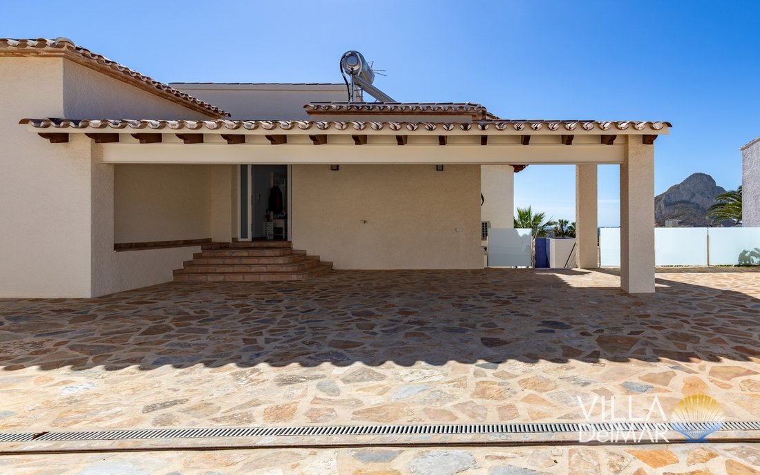 Villa in Calp / Calpe, Valencian Community, Spain 2 - 17986874