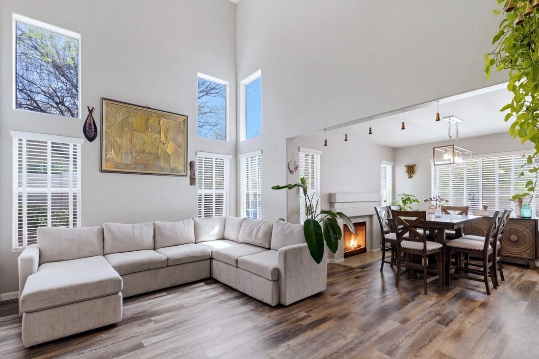 Carefree, Arizona, United States 3 - 17965479