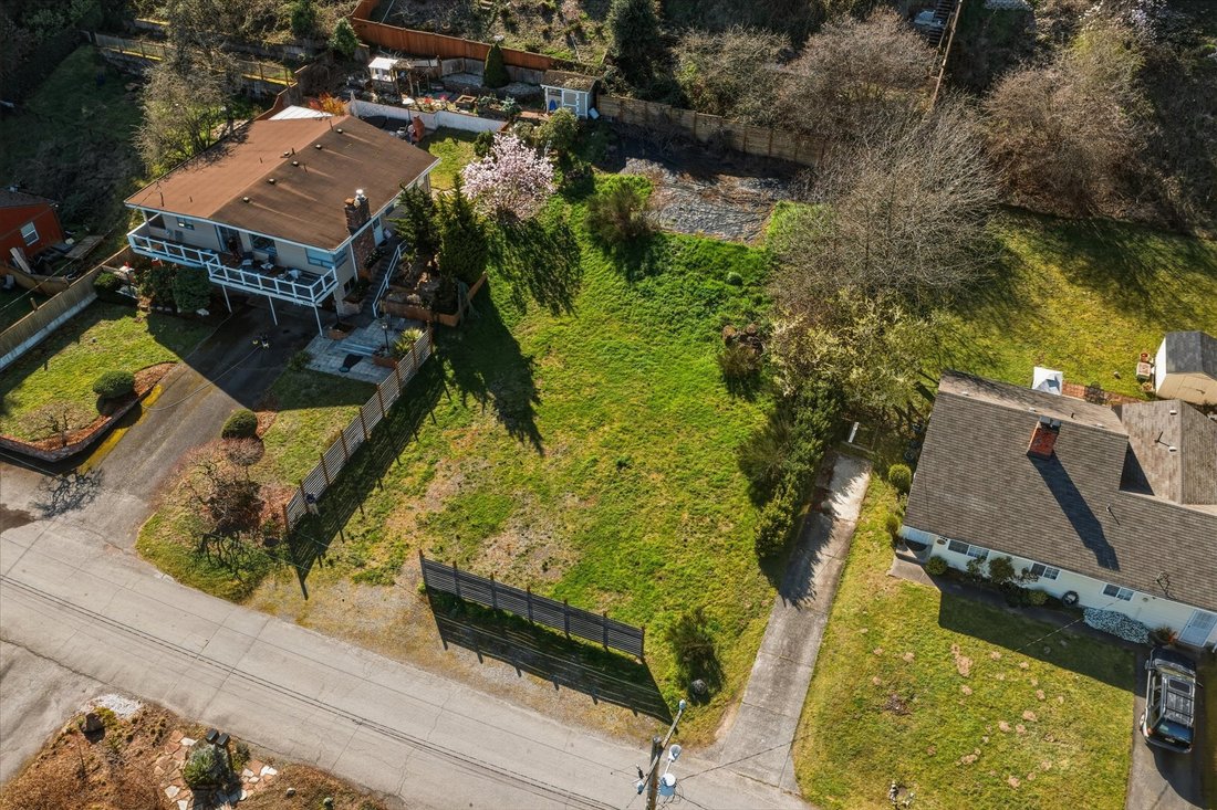 Land in Seattle, Washington, United States 1 - 17987100