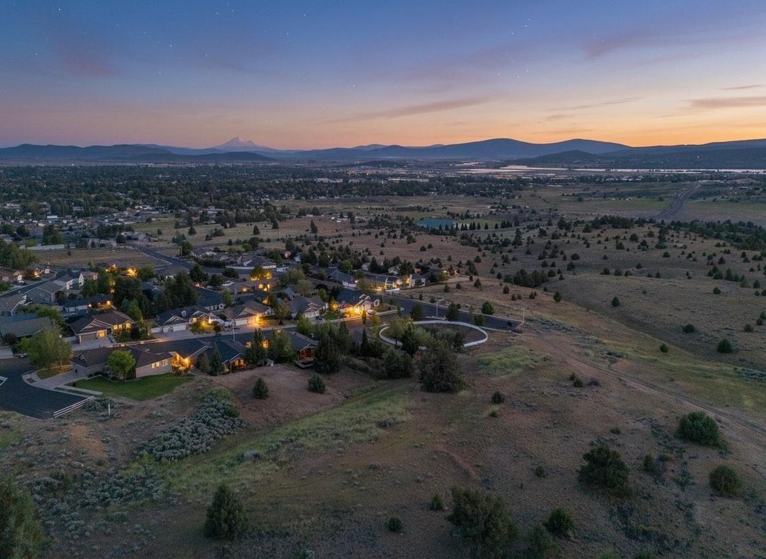 Land in Klamath Falls, Oregon, United States 5 - 17984066