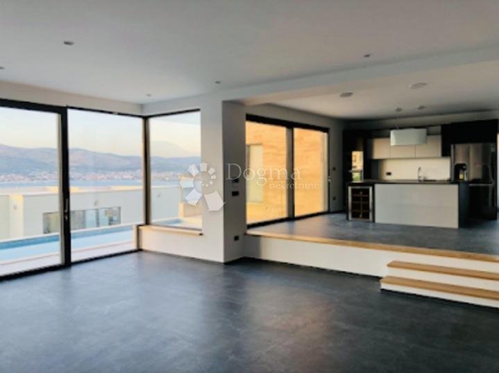 House in Okrug Donji, Split-Dalmatia County, Croatia 4 - 17989416
