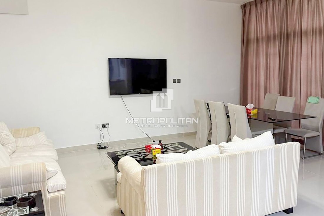 Townhouse in Damac Hills 2, Dubai, United Arab Emirates 3 - 17986386
