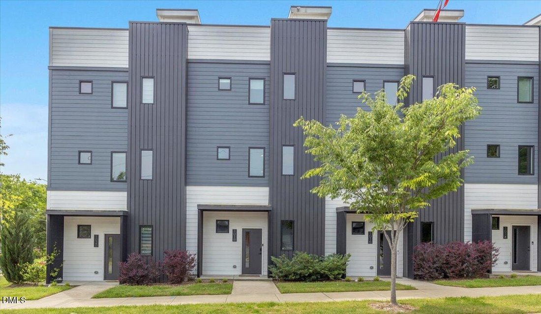 Townhouse in Raleigh, North Carolina, United States 2 - 17984668