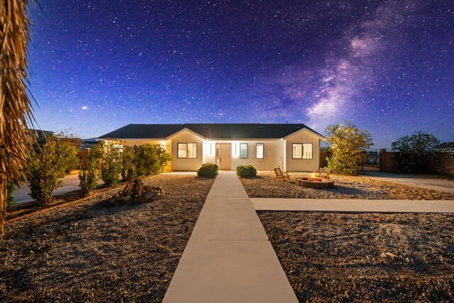 House in Joshua Tree, California, United States 3 - 17988150