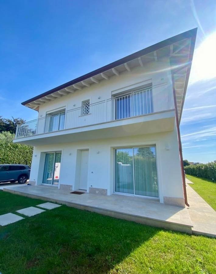 Villa in Pietrasanta, Tuscany, Italy 5 - 17990113