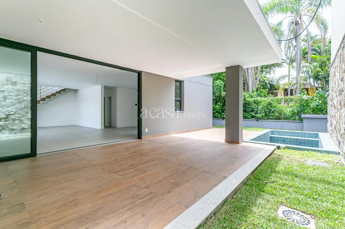 Condo in Florianópolis, State of Santa Catarina, Brazil 5 - 17985839