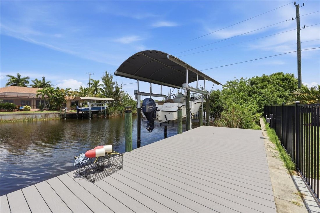 House in Port Charlotte, Florida, United States 5 - 17984451