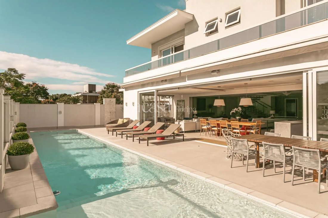 Condo in Florianópolis, State of Santa Catarina, Brazil 2 - 17984828