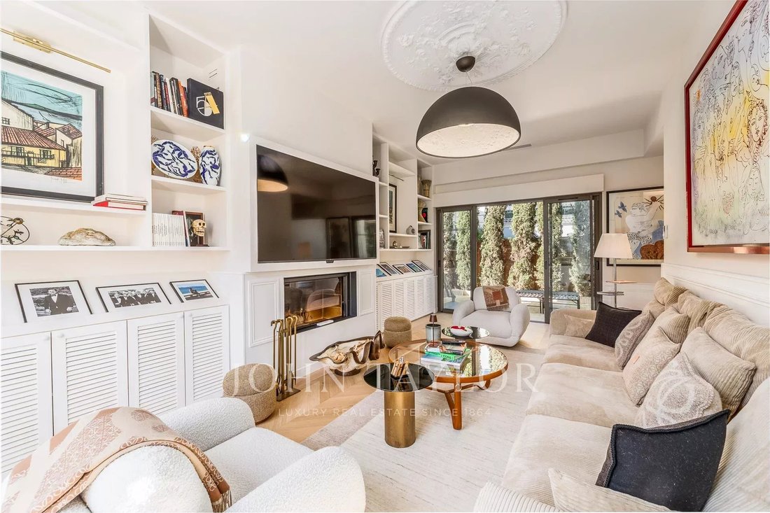 Townhouse en Centre-Ermitage, Le Bouscat, Francia 1 - 17986376