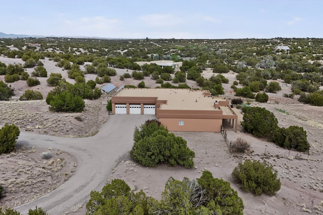 House in Santa Fe, New Mexico, United States 3 - 17987217
