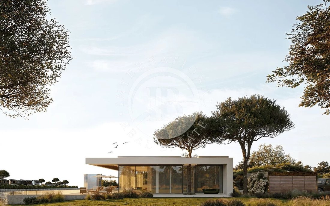Villa in Isola Albarella, Veneto, Italy 2 - 17985067