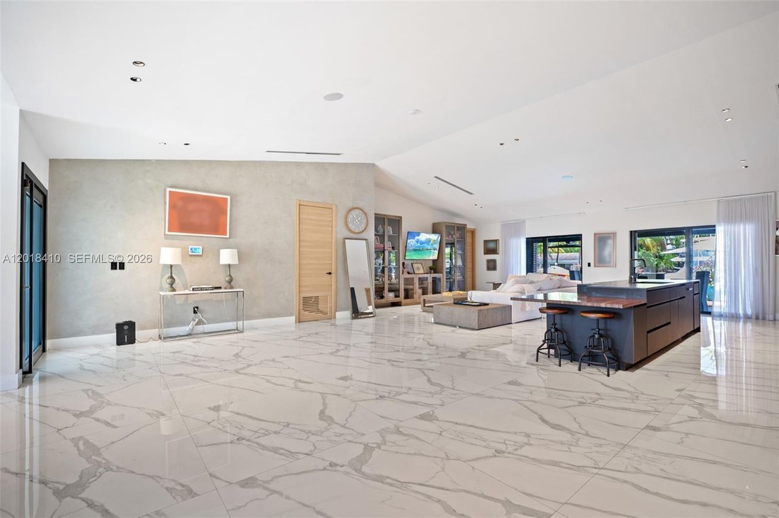 House in Golden Beach, Florida, United States 3 - 17985936