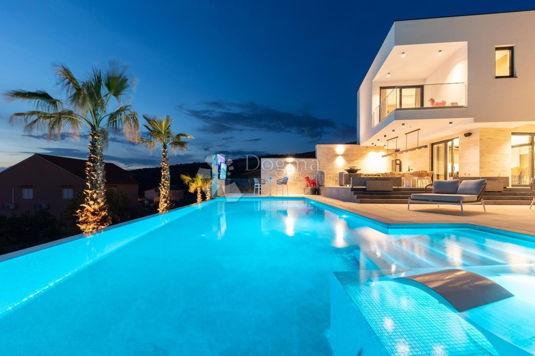 House in Primosten, Sibenik-Knin County, Croatia 2 - 17989286