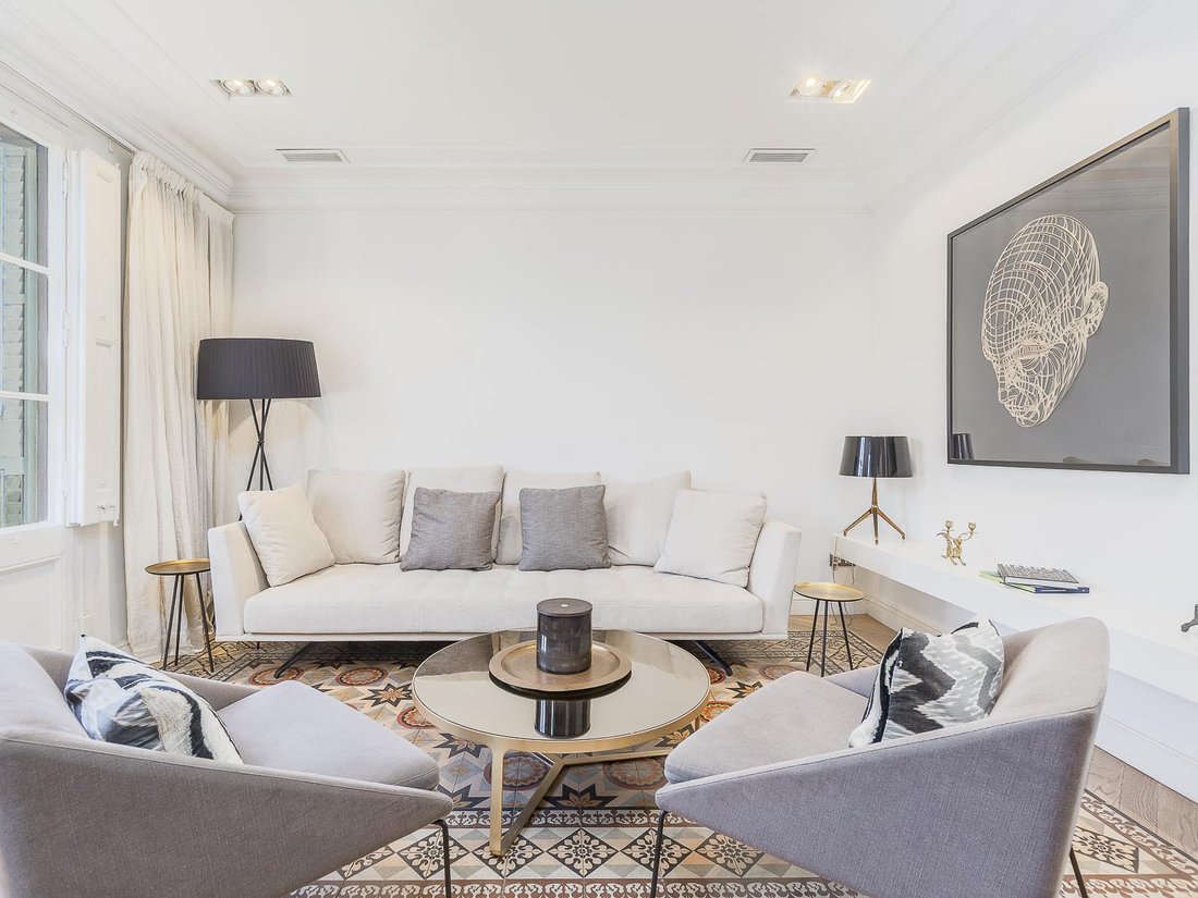Apartment in Eixample, Barcelona, Spain 4 - 17984895
