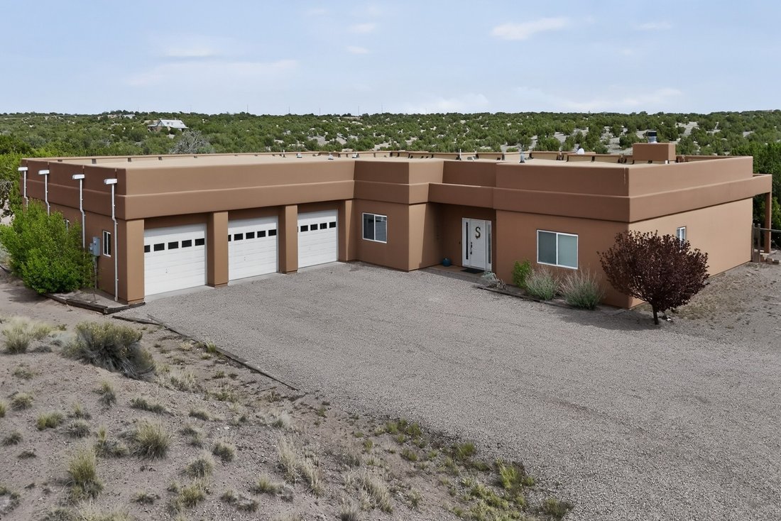 House in Santa Fe, New Mexico, United States 5 - 17987217